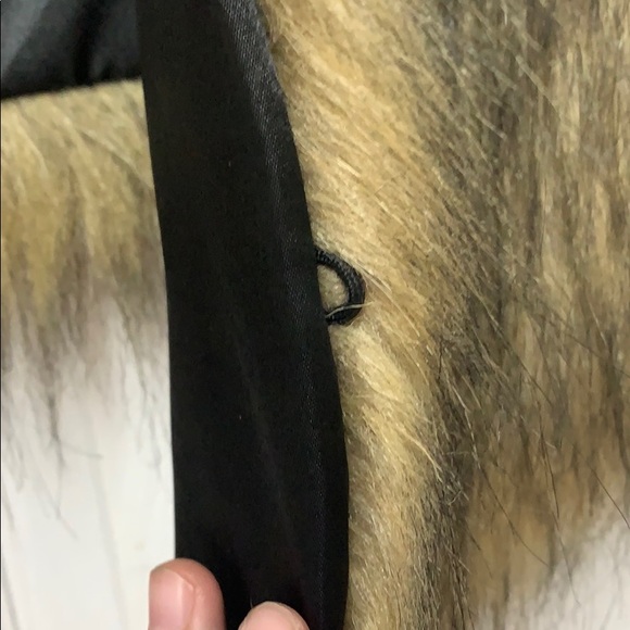 Cropped fur vest - Picture 2 of 3